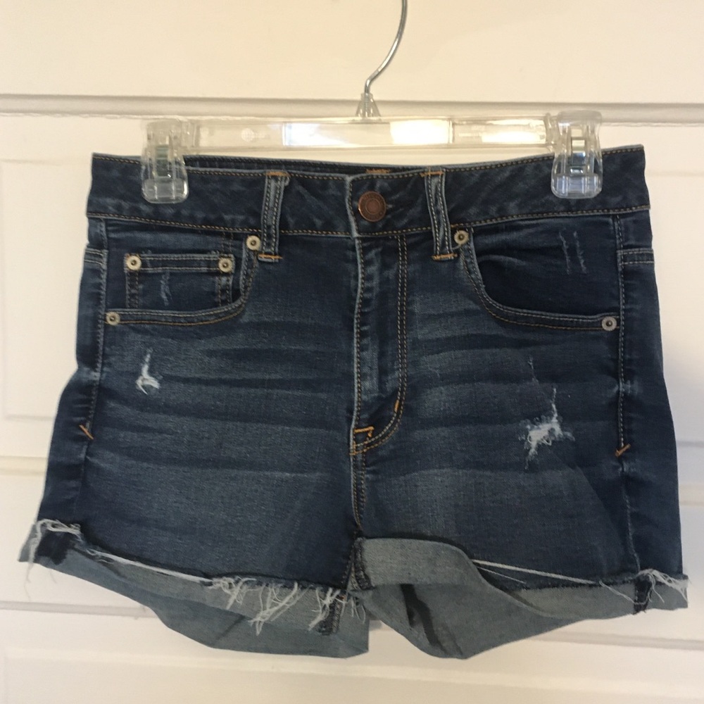American Eagle size 8 hi rise shortie